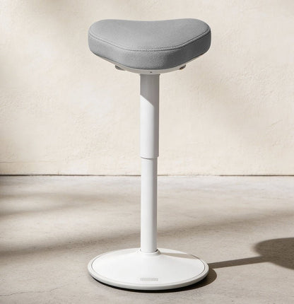 CLOUVOU Nexus (47 - 64 cm) - Ergonomischer Hocker - Clouvou Grau